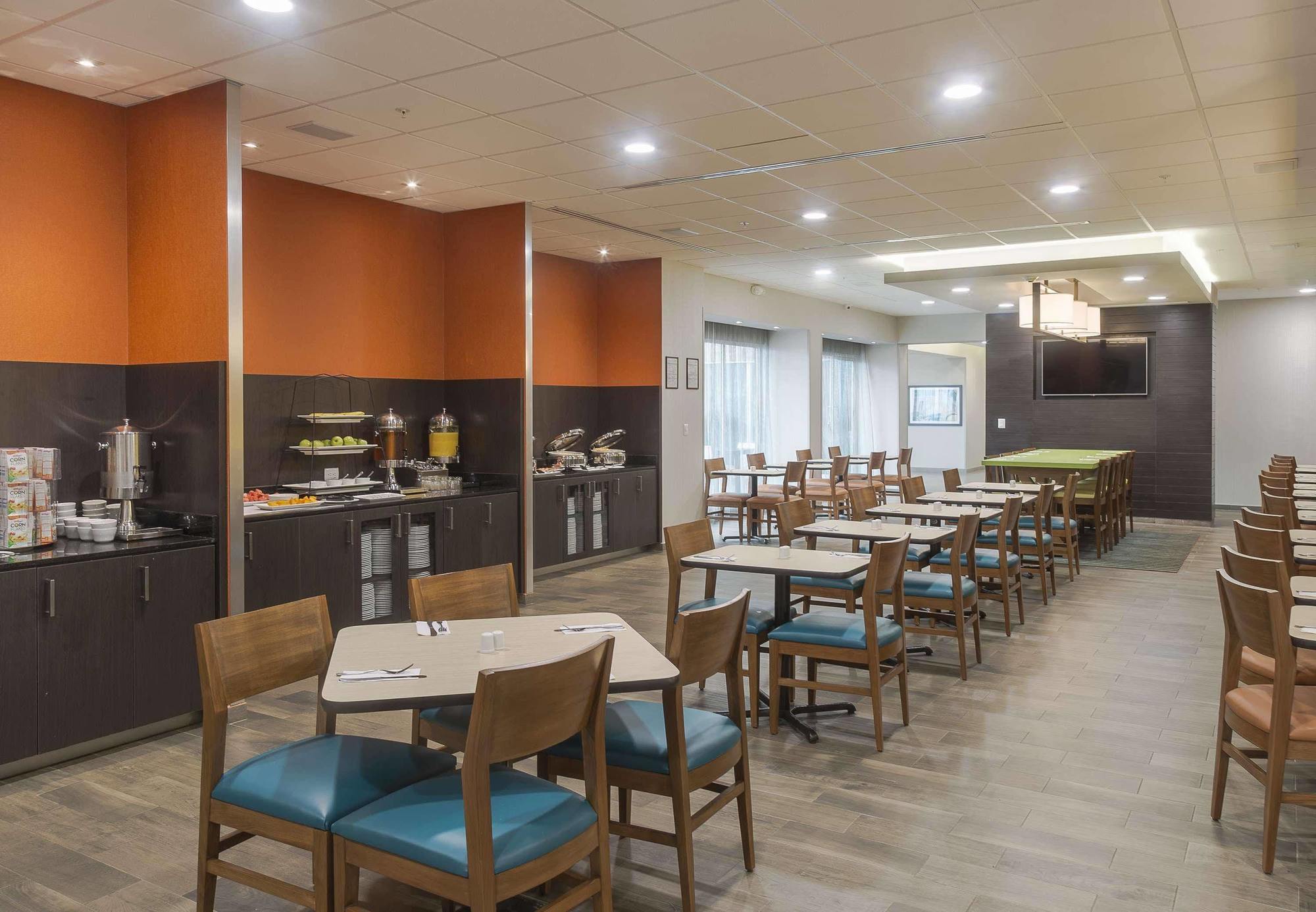 Fairfield Inn & Suites By Marriott كواتزاكوالكوس المظهر الخارجي الصورة